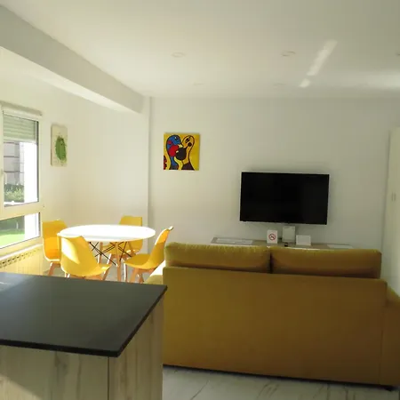 Jardin Deluz, Con Wifi Y Parking Privado Gratis Santander