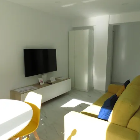 Jardin Deluz, Con Wifi Y Parking Privado Gratis * Santander