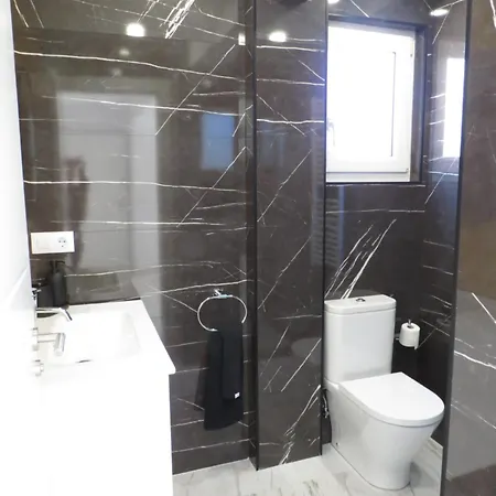 Jardin Deluz, Con Wifi Y Parking Privado Gratis Appartement *
