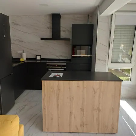 Jardin Deluz, Con Wifi Y Parking Privado Gratis Apartamento