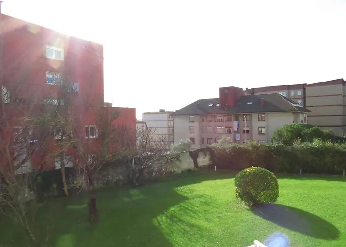 Apartmán Jardin Deluz, Con Wifi Y Parking Privado Gratis Santander