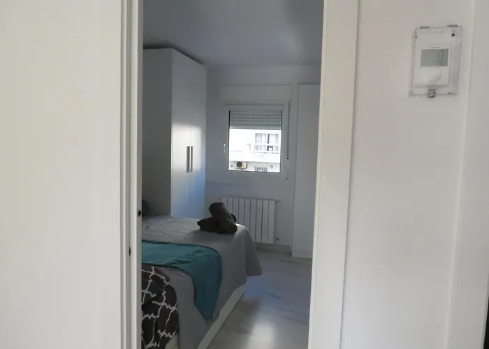 Apartmán Jardin Deluz, Con Wifi Y Parking Privado Gratis Santander