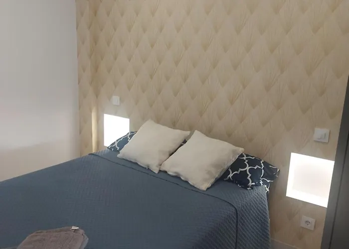 Apartmán Jardin Deluz, Con Wifi Y Parking Privado Gratis *