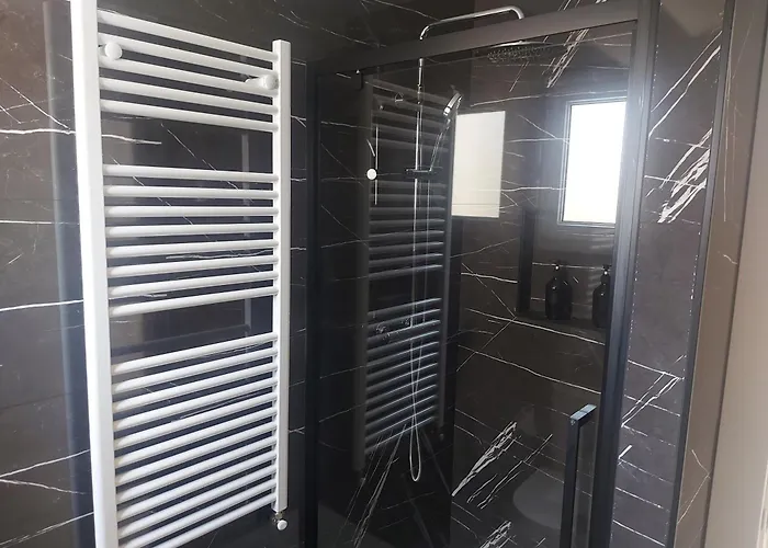 Jardin Deluz, Con Wifi Y Parking Privado Gratis Appartement Santander