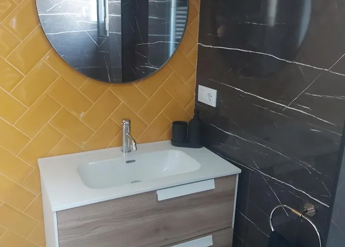 Jardin Deluz, Con Wifi Y Parking Privado Gratis Santander